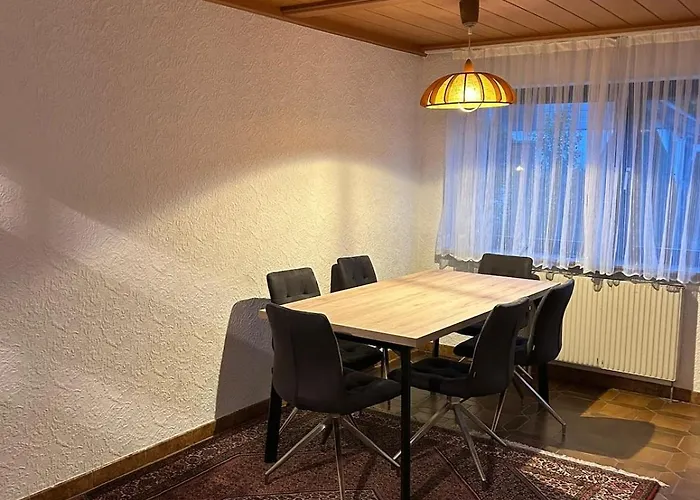 Spacious Family House Near * أولم