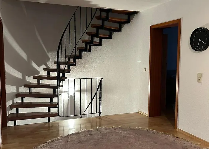 Spacious Family House Near أولم